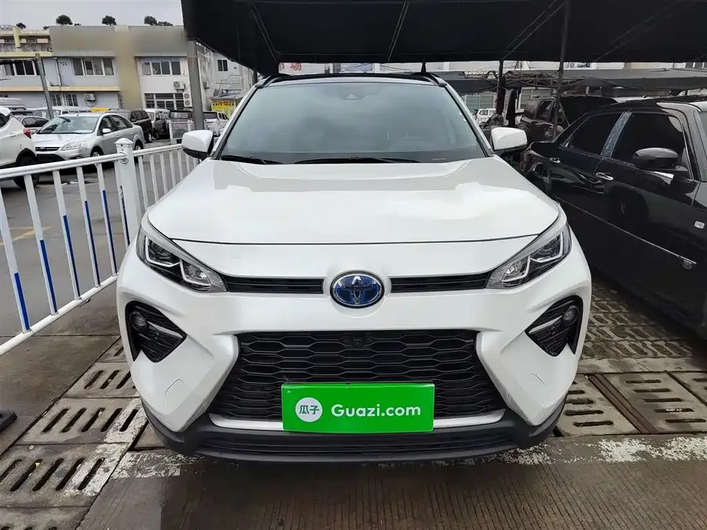Toyota Wildlander 2023 из CN, фото 5