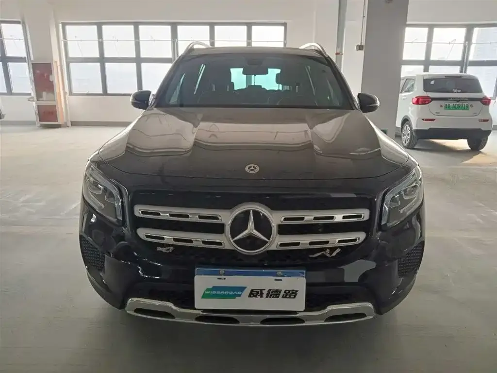 Mercedes-Benz GLB 2023 из CN, фото 2