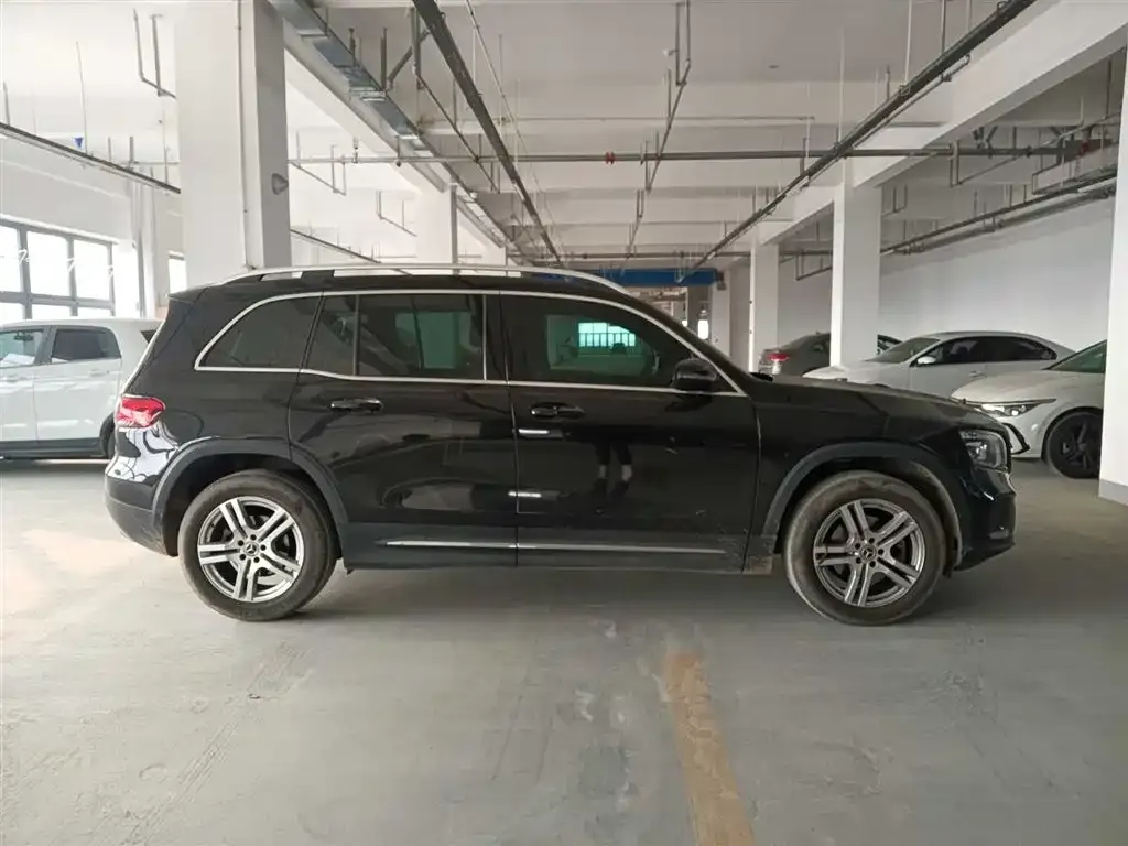 Mercedes-Benz GLB 2023 из CN, фото 4