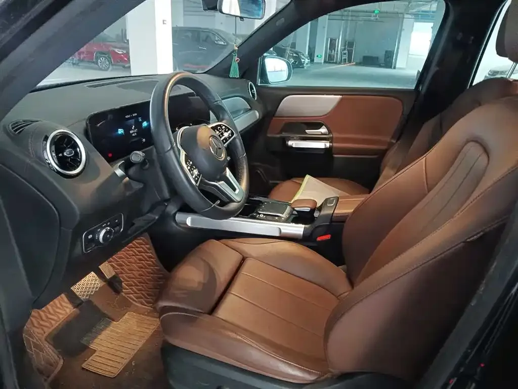Mercedes-Benz GLB 2023 из CN, фото 7