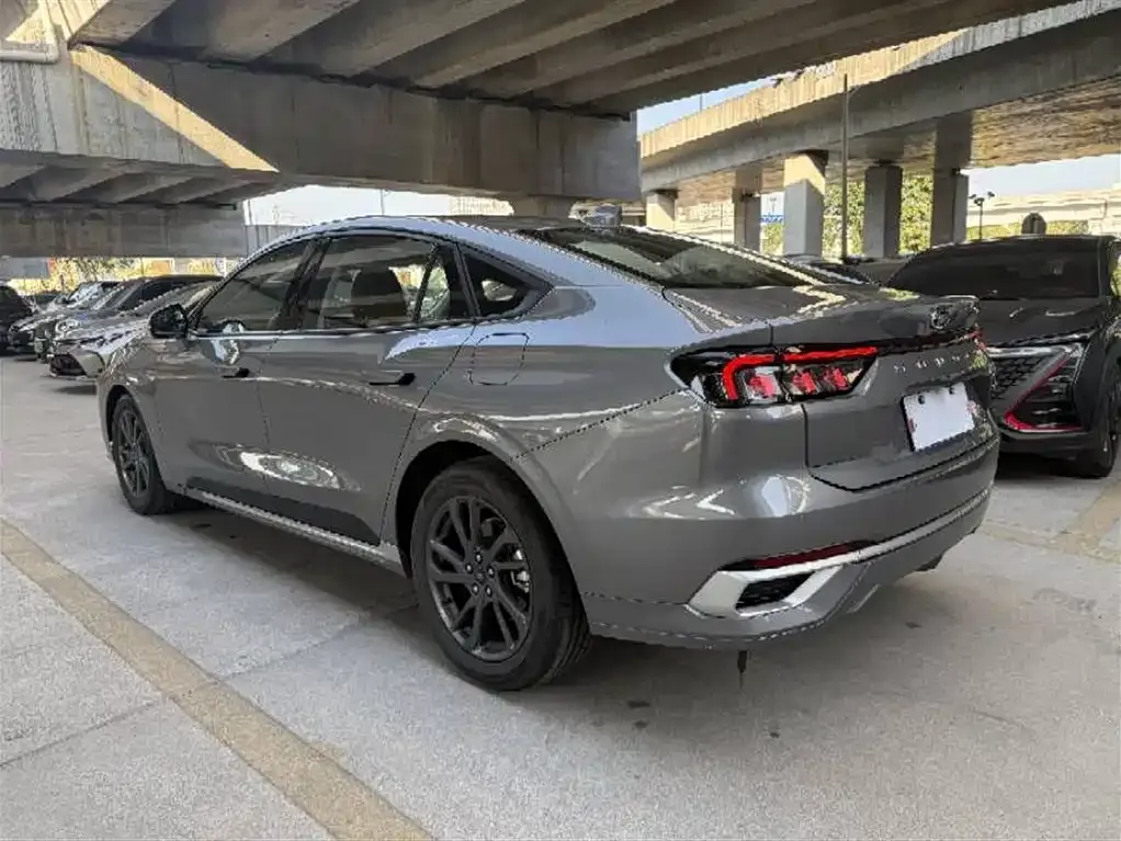Ford Mondeo 2025 из CN, фото 5