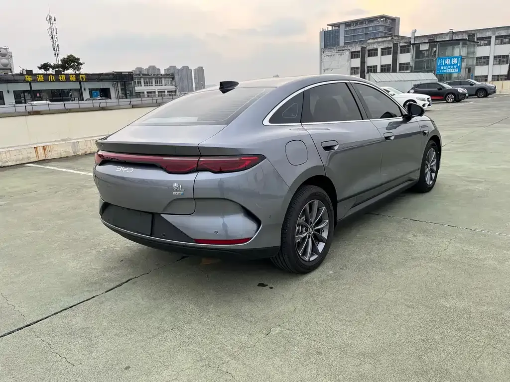 BYD Qin L 2025 из CN, фото 2