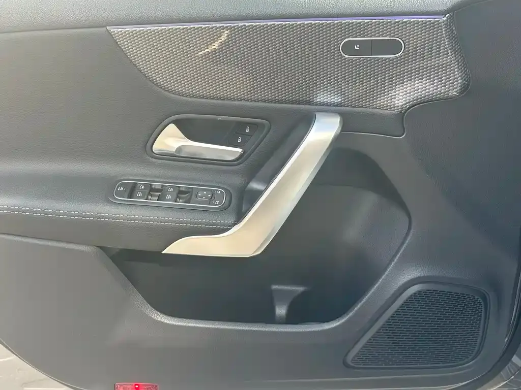 Mercedes-Benz A-Class (Import) 2021 из CN, фото 5