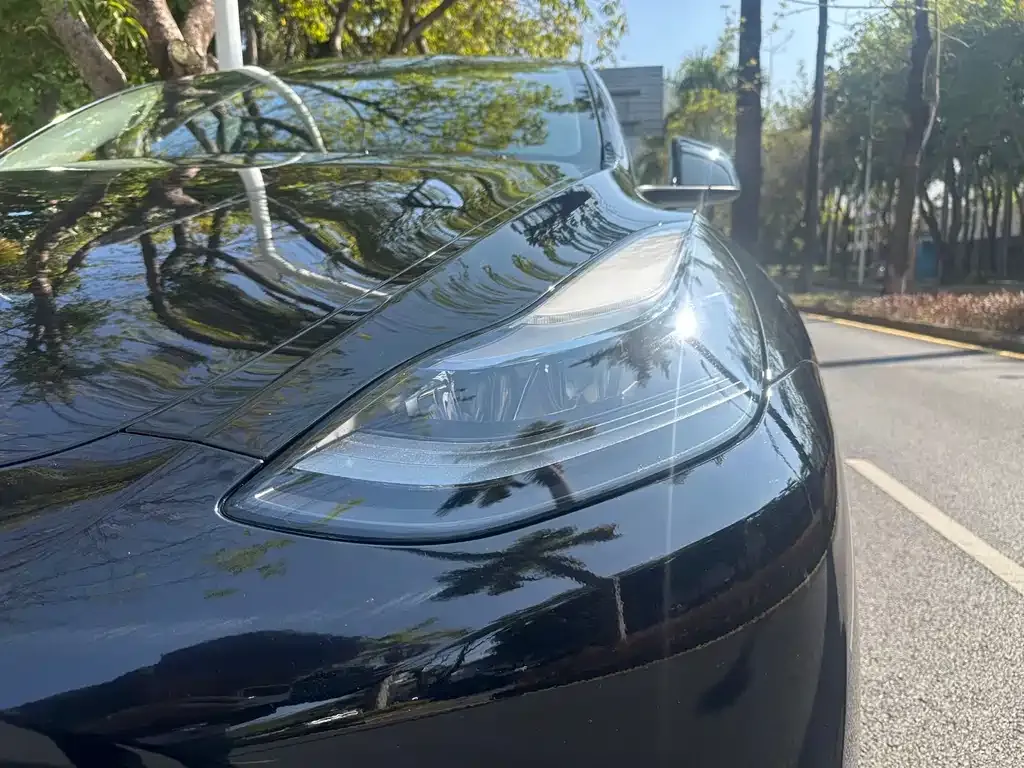 Tesla Model Y 2024 из CN, фото 3