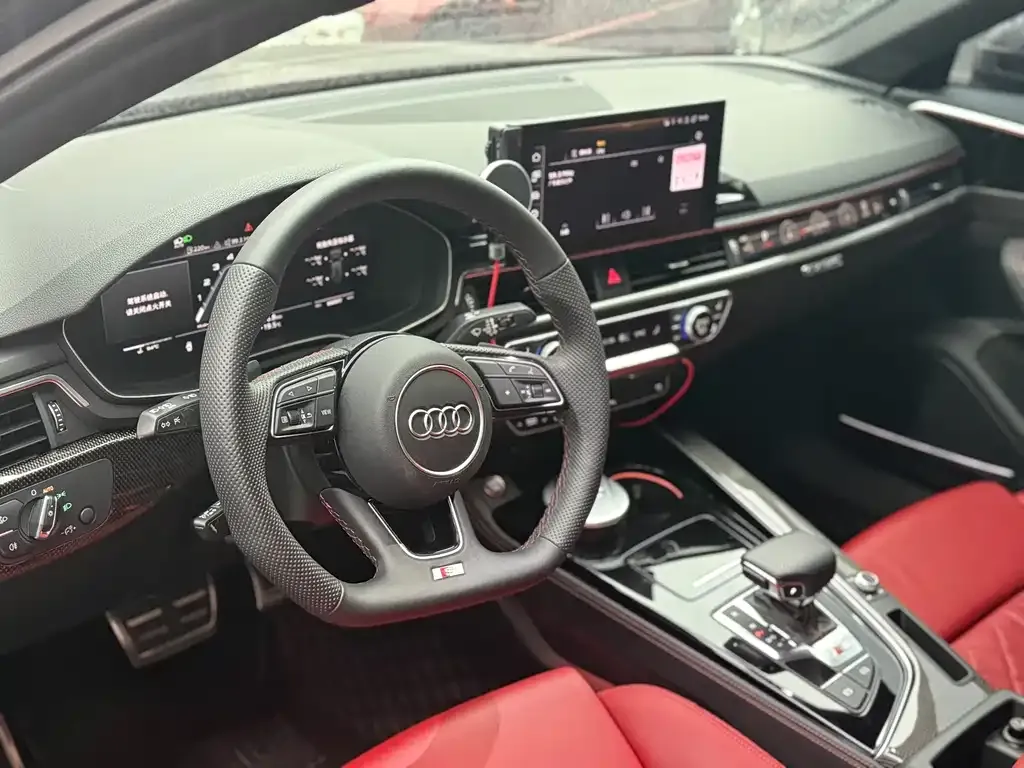 Audi S4 — фото 5