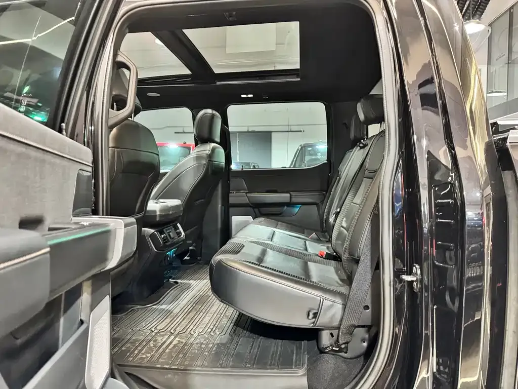 Ford F-150 Raptor 2024 из CN, фото 6