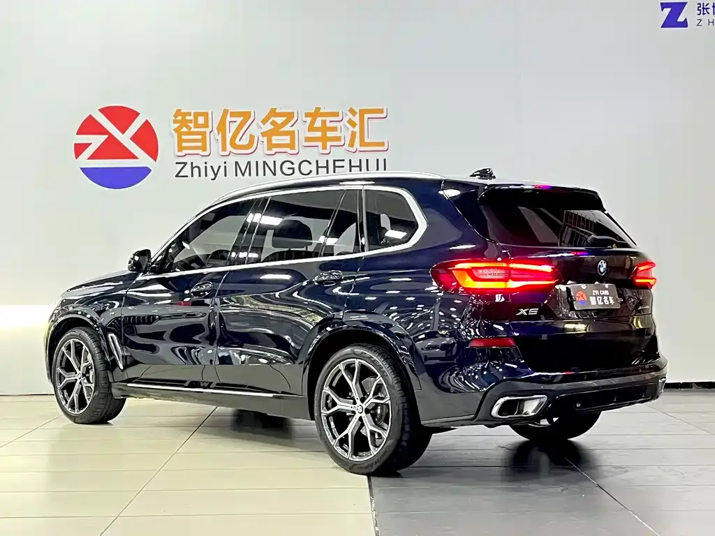 BMW X5 — фото 2