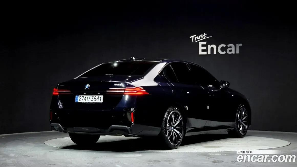 BMW 5-Series 2025 из KR, фото 4