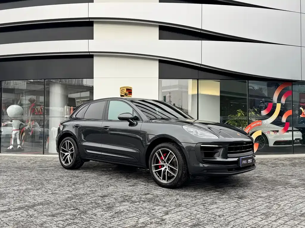 Porsche Macan — фото 8