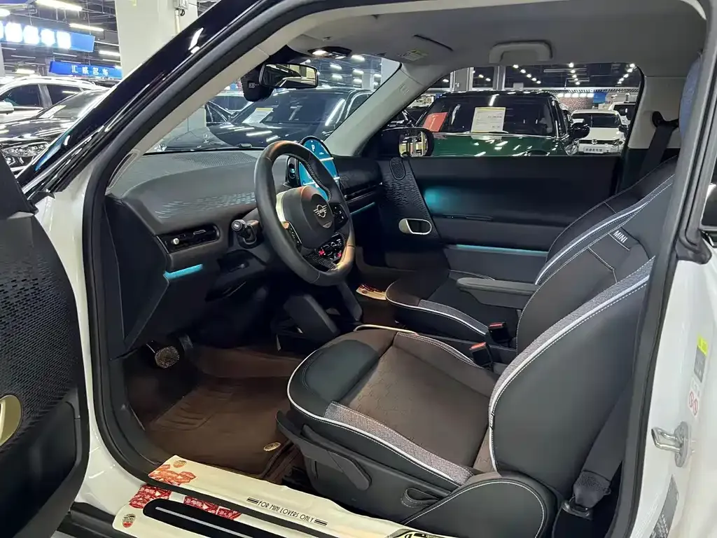 MINI Cooper EV 2025 из CN, фото 4