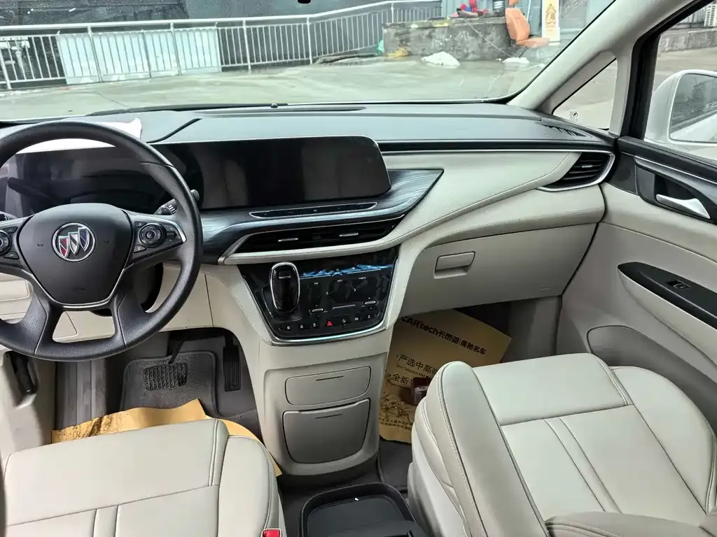 Buick GL8 2023 из CN, фото 8