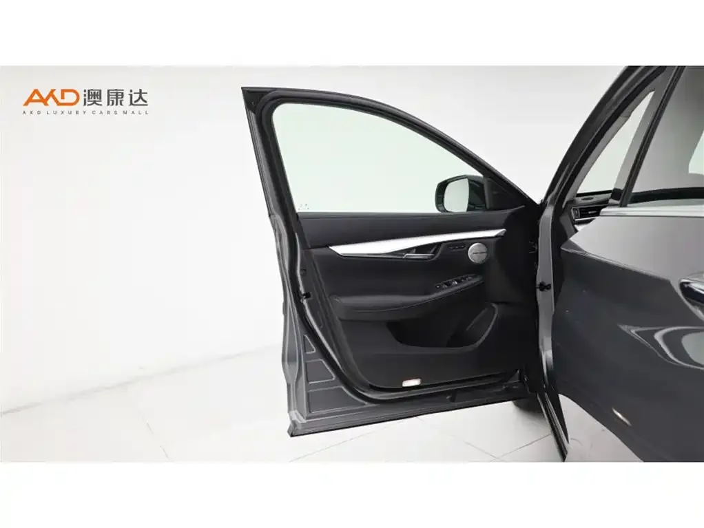 Infiniti QX50 2022 из CN, фото 4