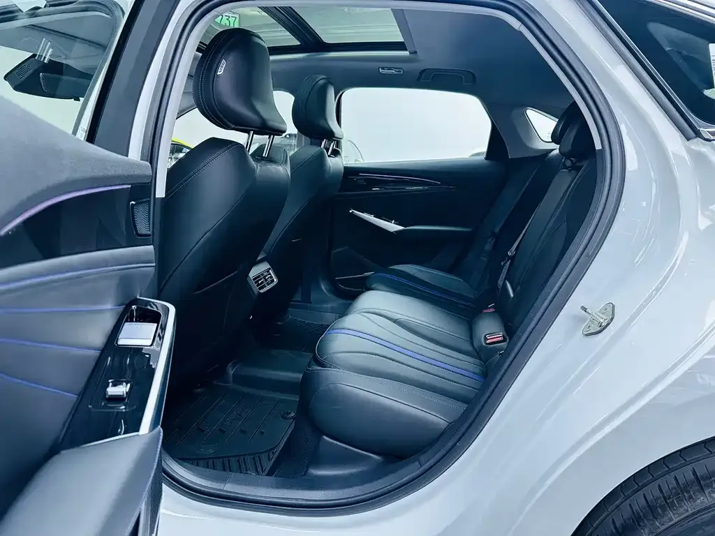Geely Xingrui 2026 из CN, фото 2