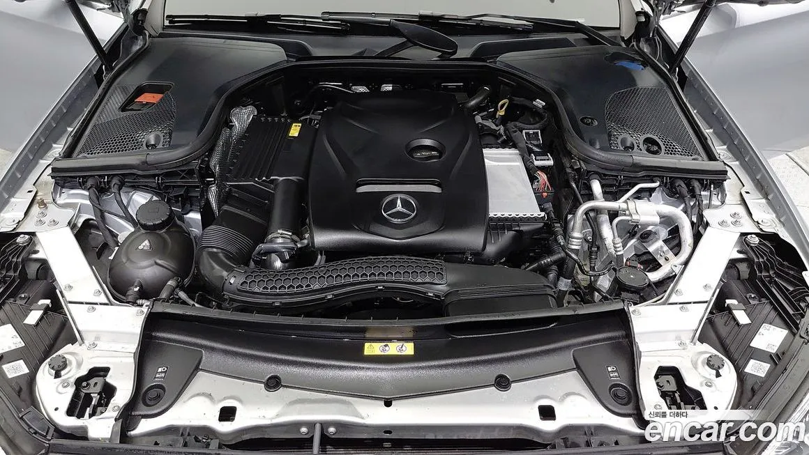 Mercedes-Benz E-Class 2022 из KR, фото 10