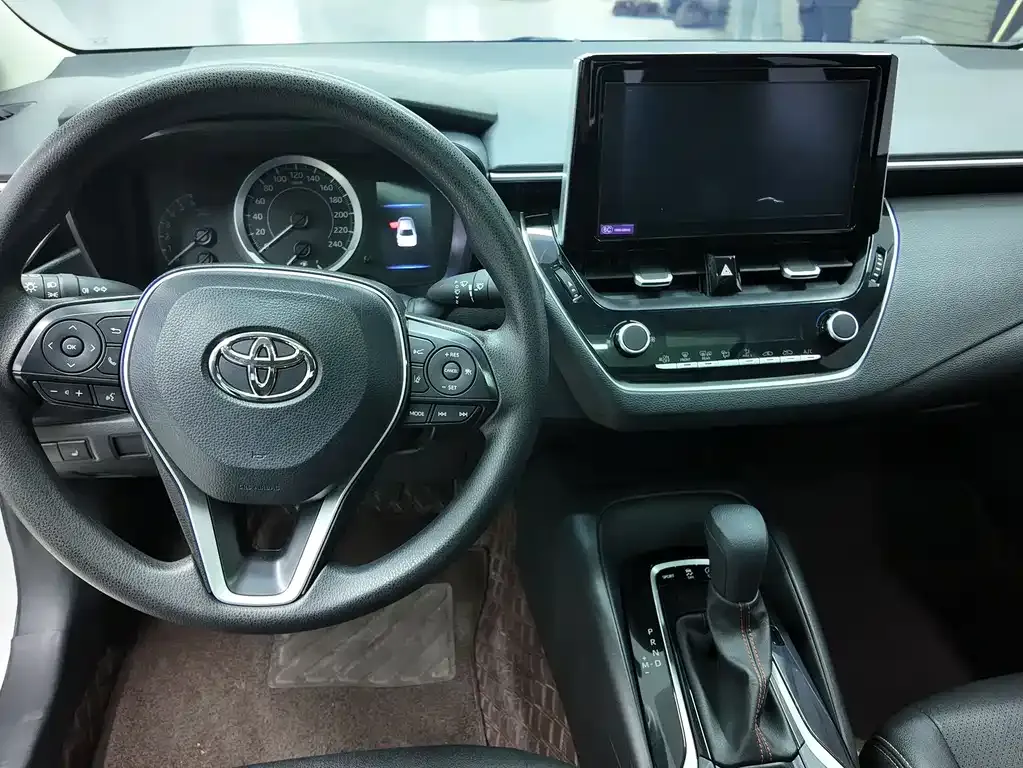 Toyota Corolla 2023 из CN, фото 9