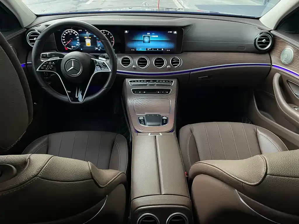 Mercedes-Benz E-Class 2023 из CN, фото 3