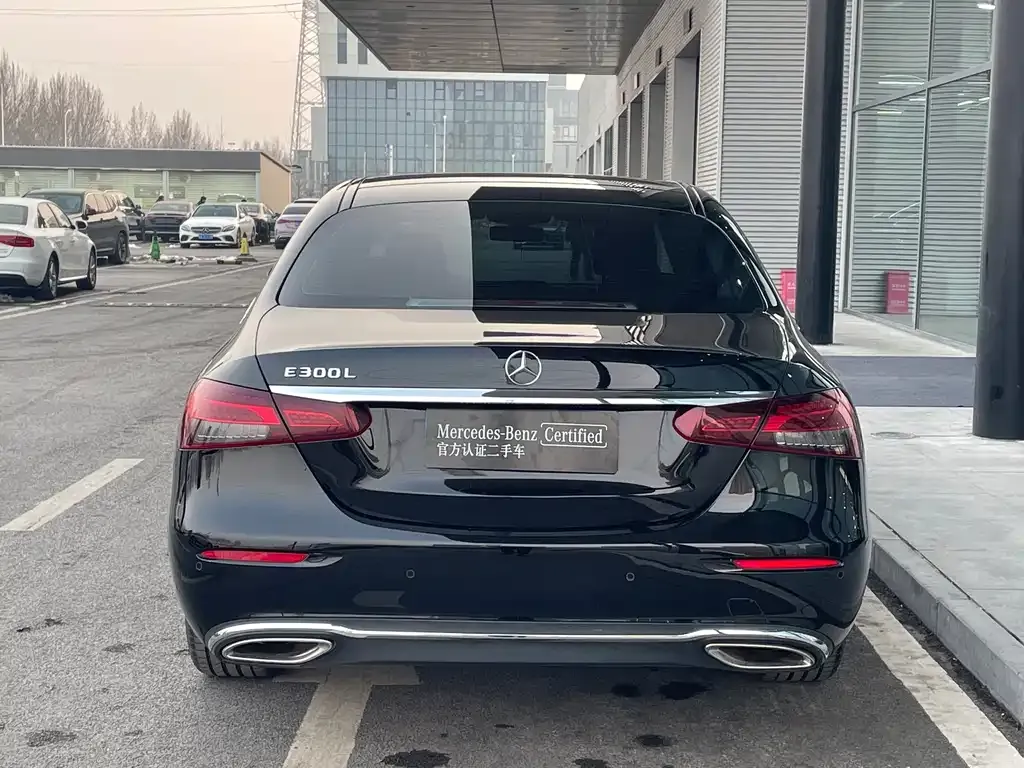 Mercedes-Benz E-Class 2023 из CN, фото 8