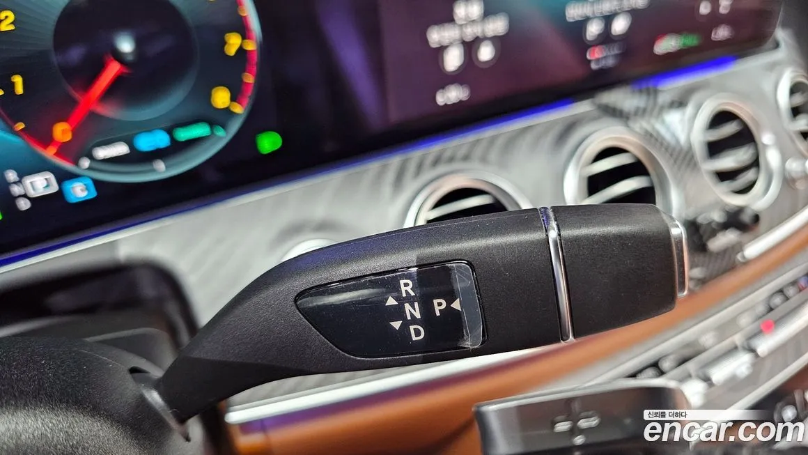 Mercedes-Benz E-Class 2021 из KR, фото 10