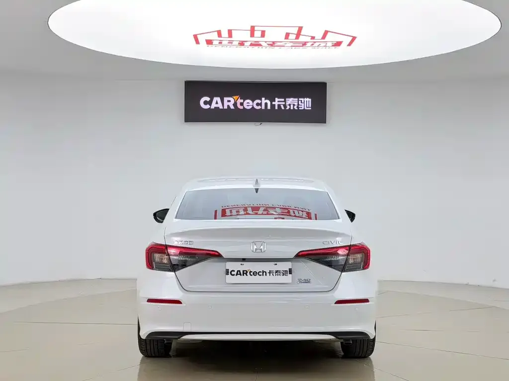 Honda Civic — фото 2