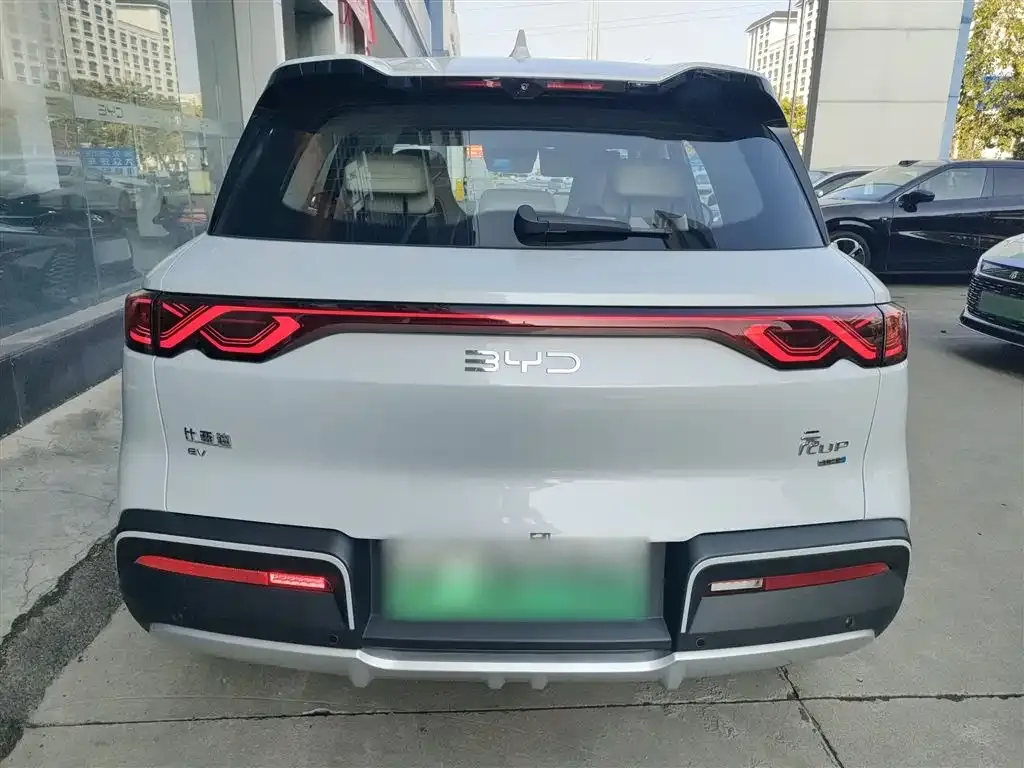 BYD Yuan UP 2025 из CN, фото 10