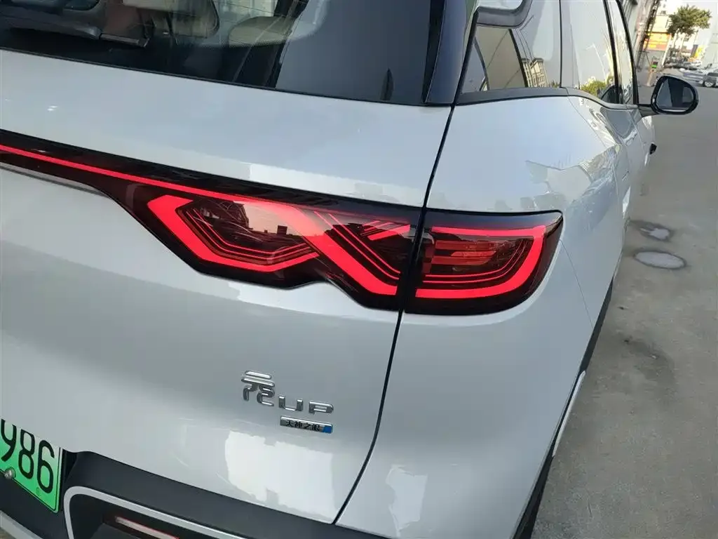 BYD Yuan UP 2025 из CN, фото 3
