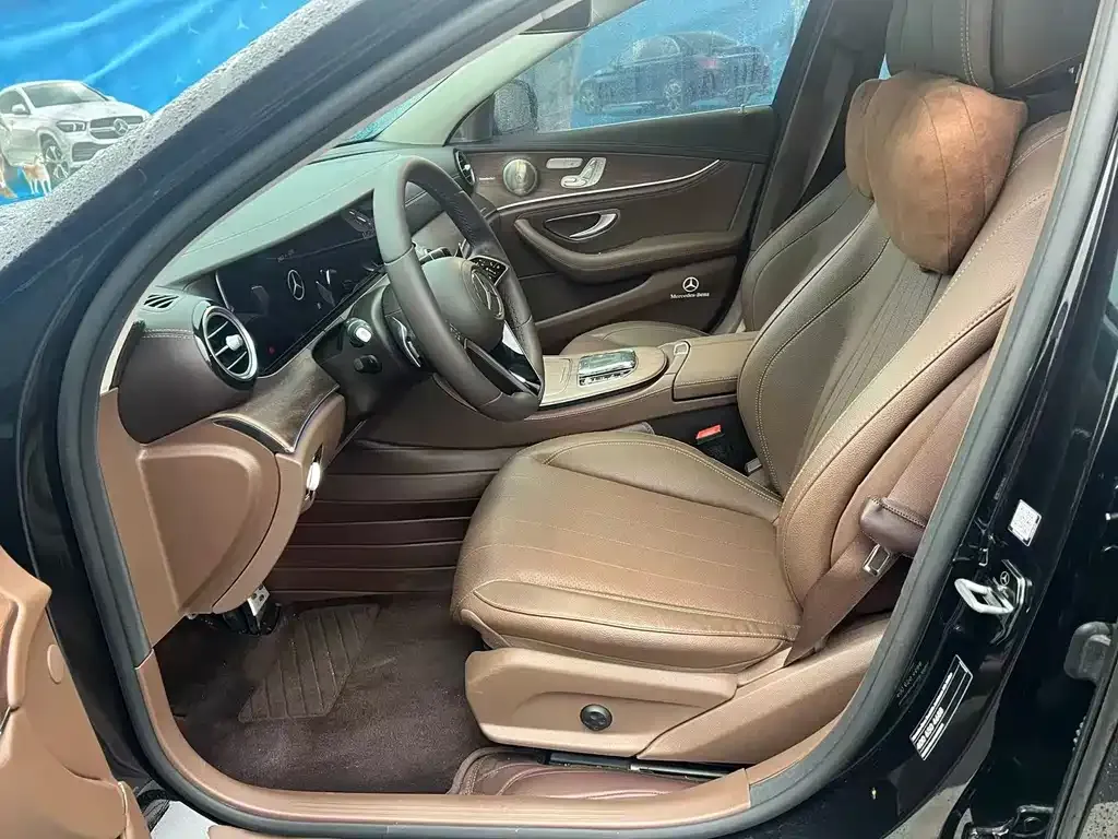 Mercedes-Benz E-Class 2023 из CN, фото 6
