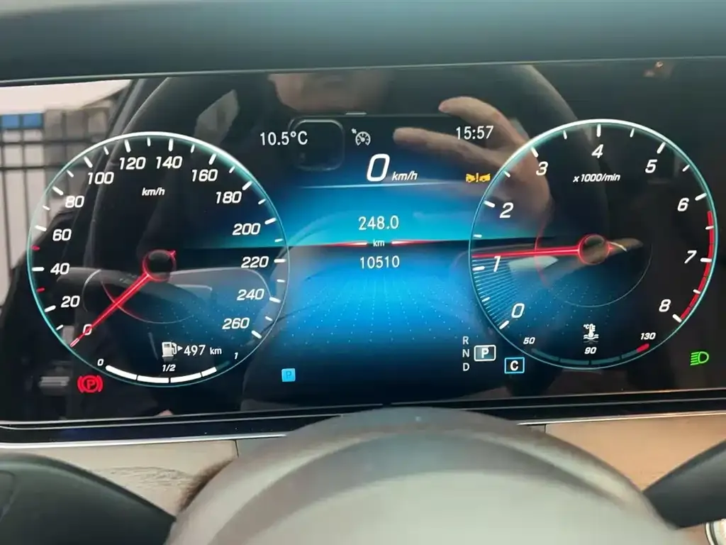 Mercedes-Benz E-Class 2023 из CN, фото 2