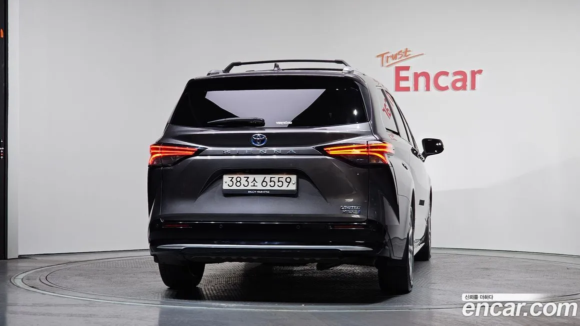 Toyota Sienna 2021 из KR, фото 10