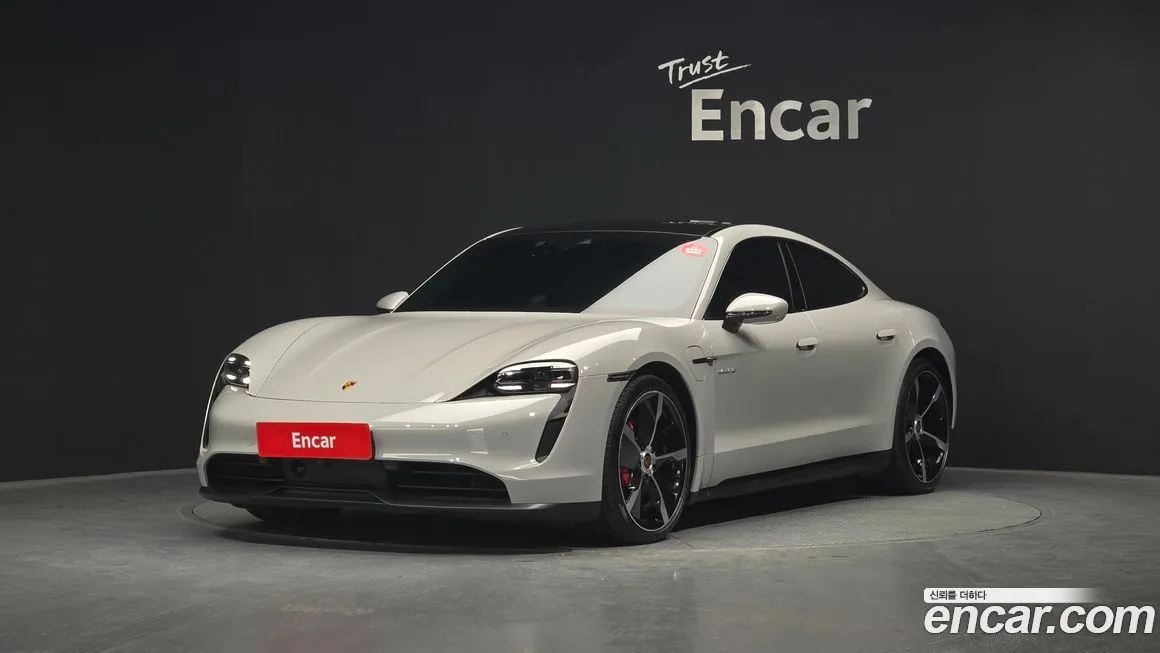 Porsche Taycan 2022 из KR, фото 1