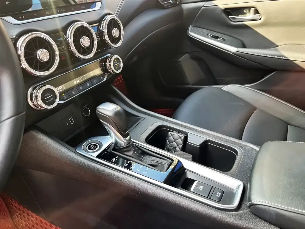 Nissan Sylphy 2023 из CN, фото 8