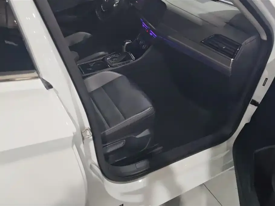 Volkswagen Sagitar 2022 из CN, фото 3