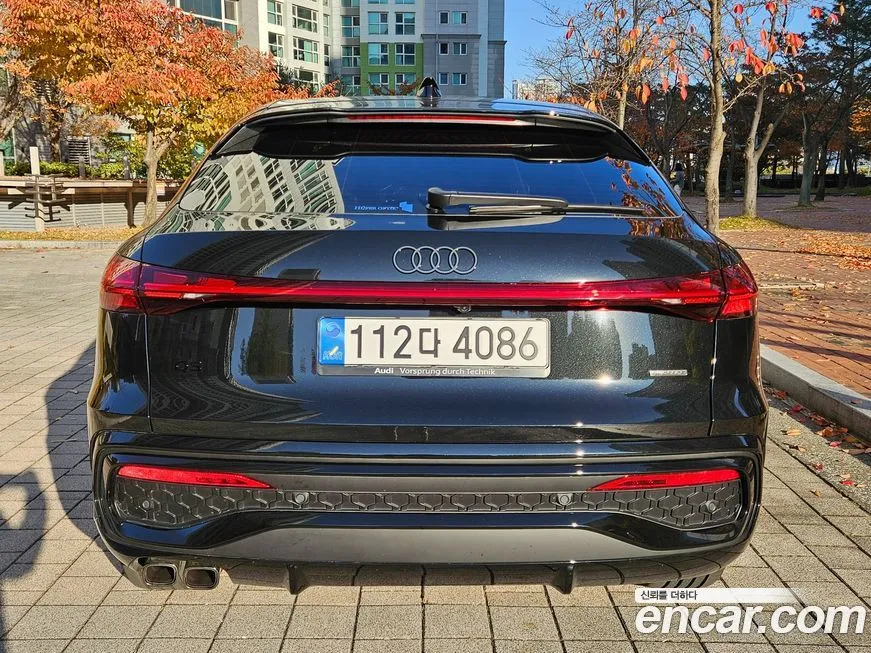 Audi Q5 2025 из KR, фото 4