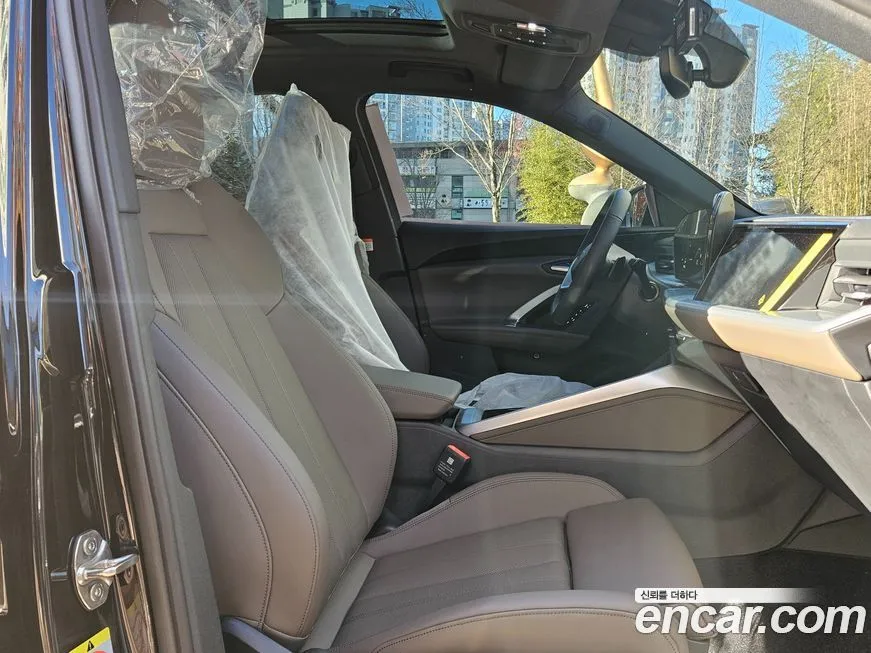 Audi Q5 2025 из KR, фото 8