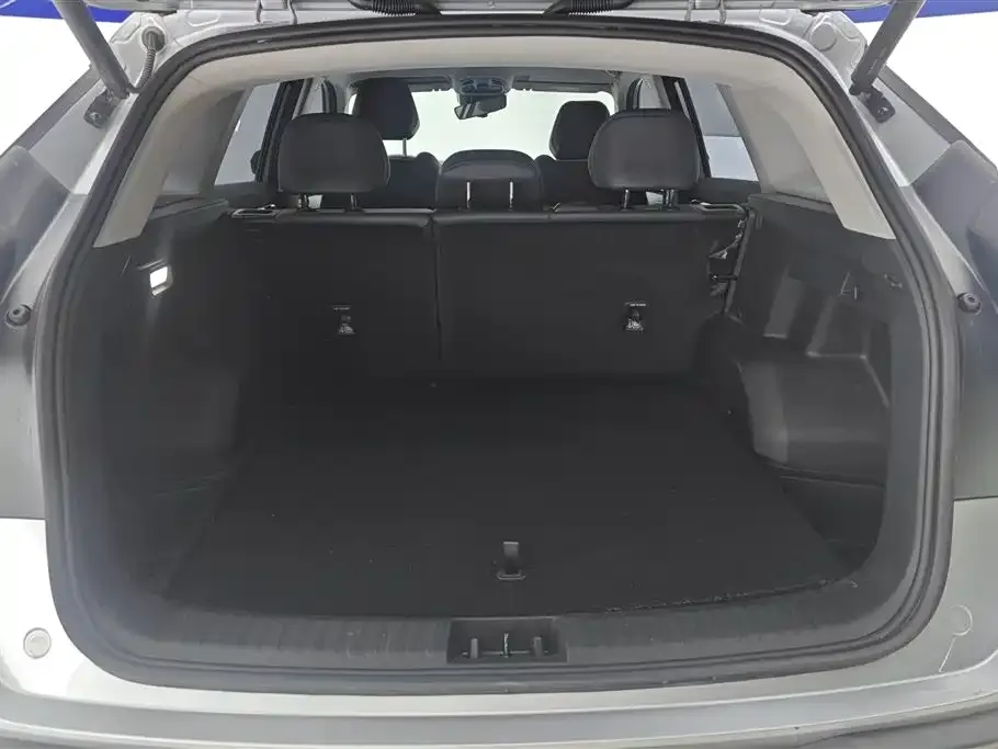 Geely Boyue L 2025 из CN, фото 4
