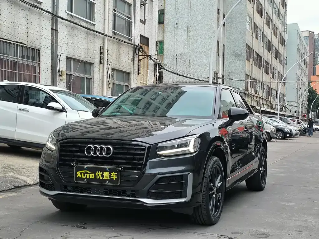 Audi Q2L 2021 из CN, фото 1