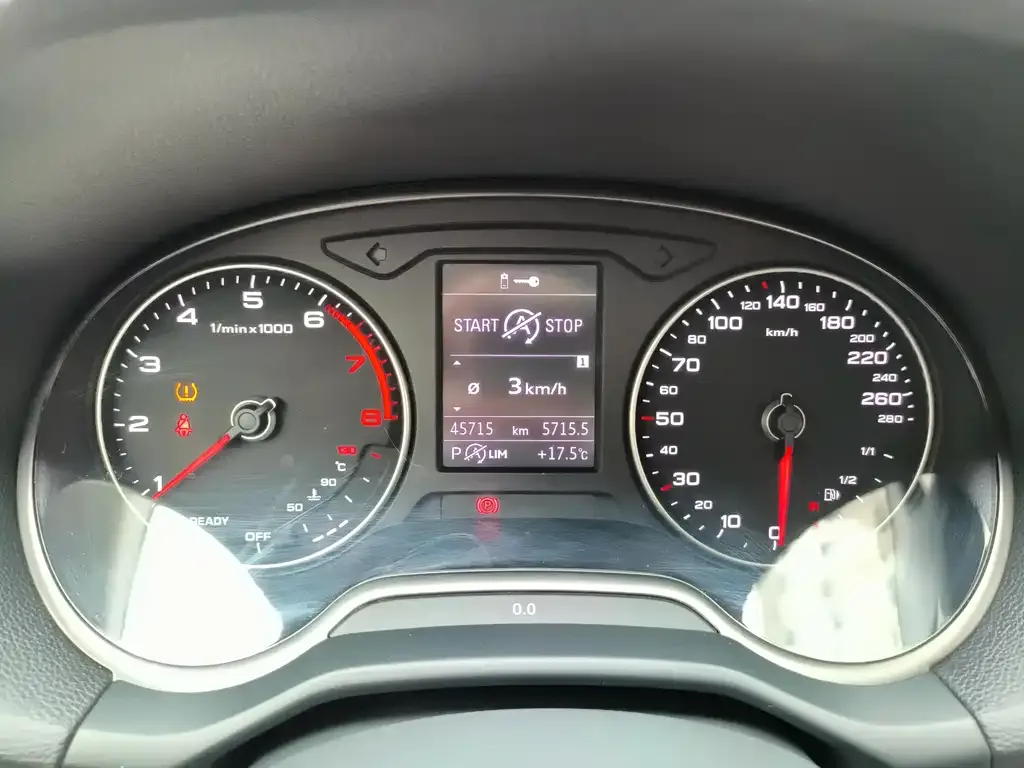 Audi Q2L 2021 из CN, фото 2