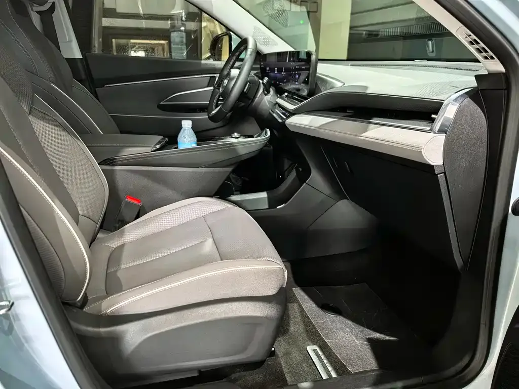 Buick E5 2024 из CN, фото 7