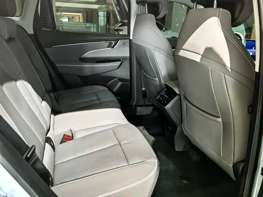 Buick E5 2024 из CN, фото 5