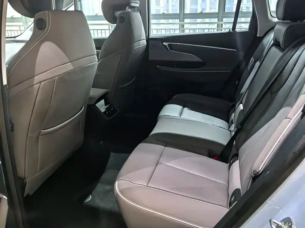 Buick E5 2024 из CN, фото 8