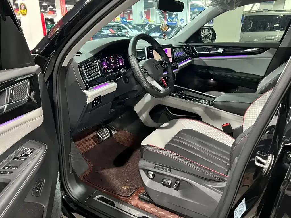 Volkswagen Teramont 2024 из CN, фото 9