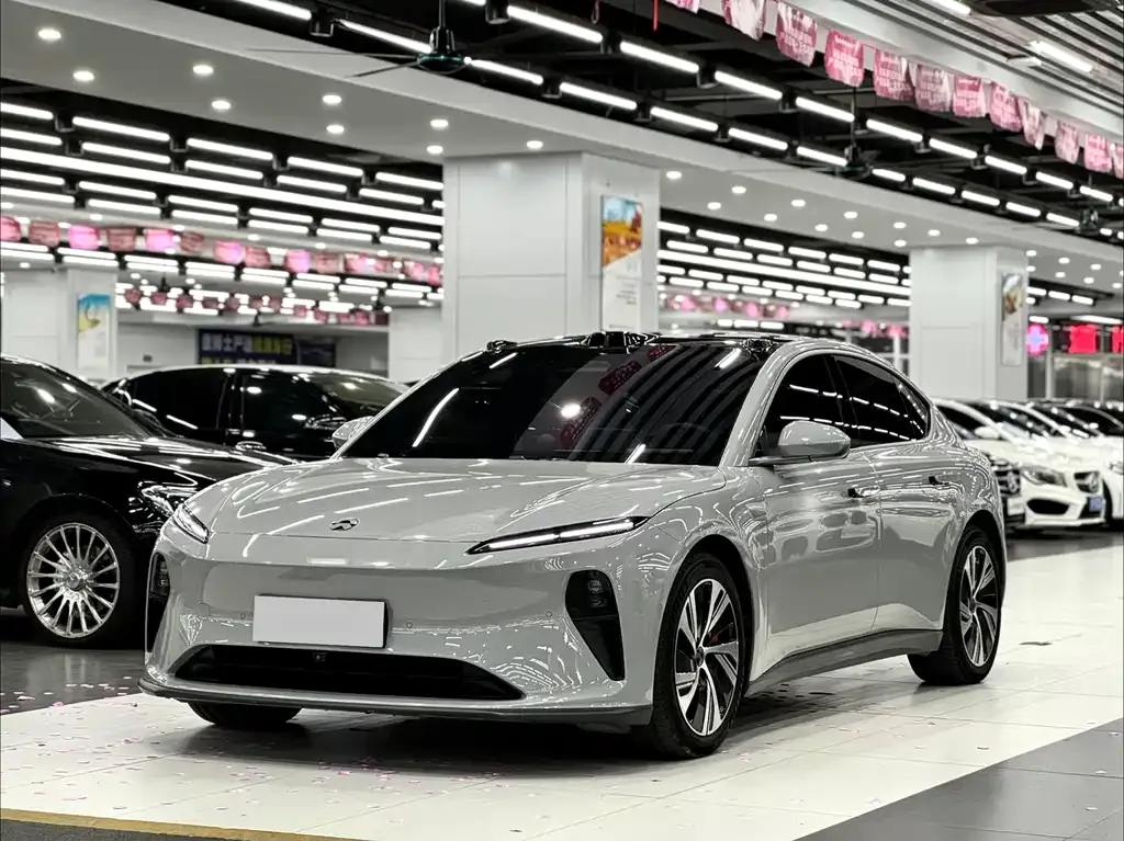NIO ET5 — фото 1