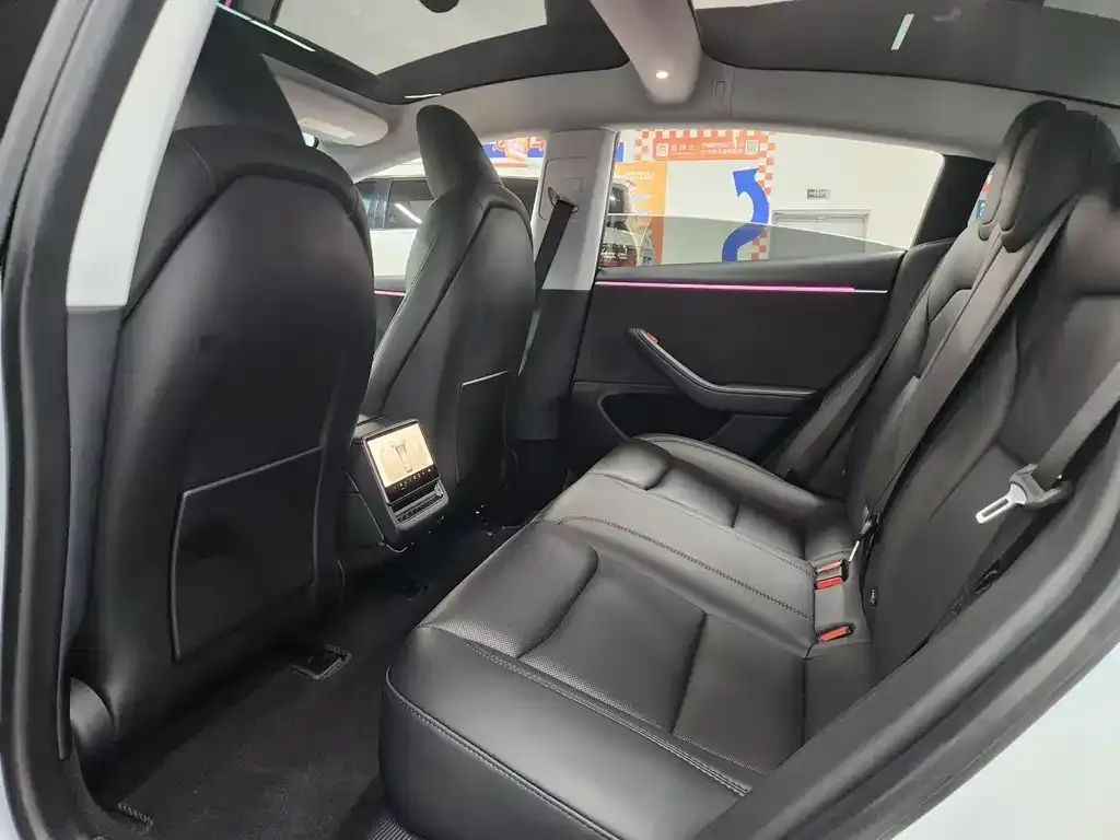 Tesla Model 3 2024 из CN, фото 5