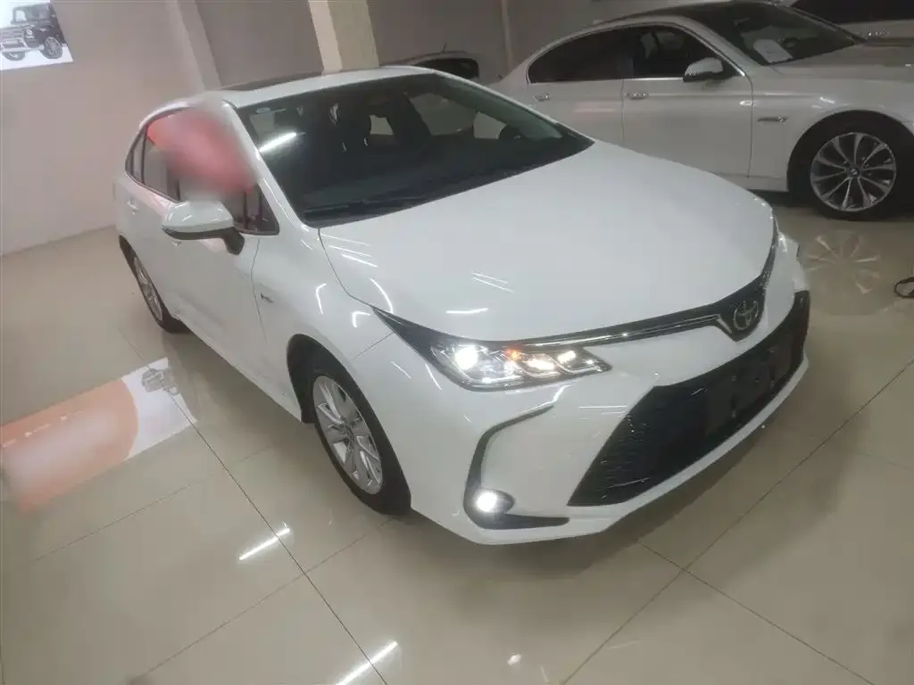 Toyota Corolla 2025 из CN, фото 8