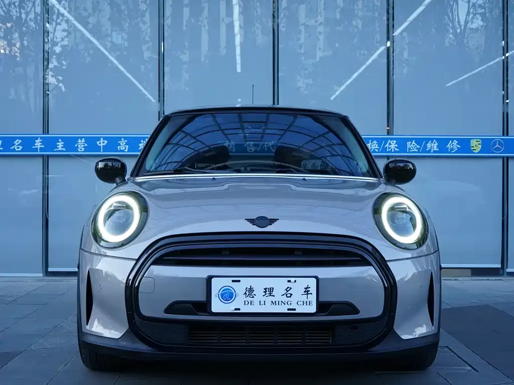 MINI Cooper (3-door) 2023 из CN, фото 6