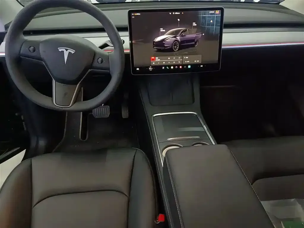 Tesla Model Y 2024 из CN, фото 2