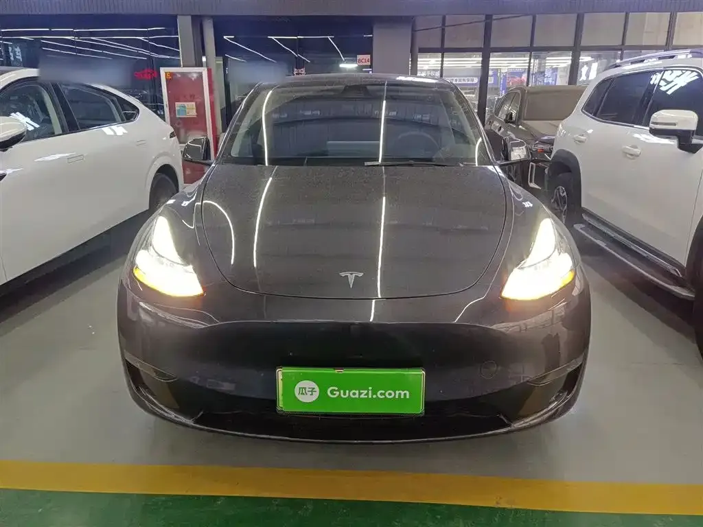 Tesla Model Y 2024 из CN, фото 9