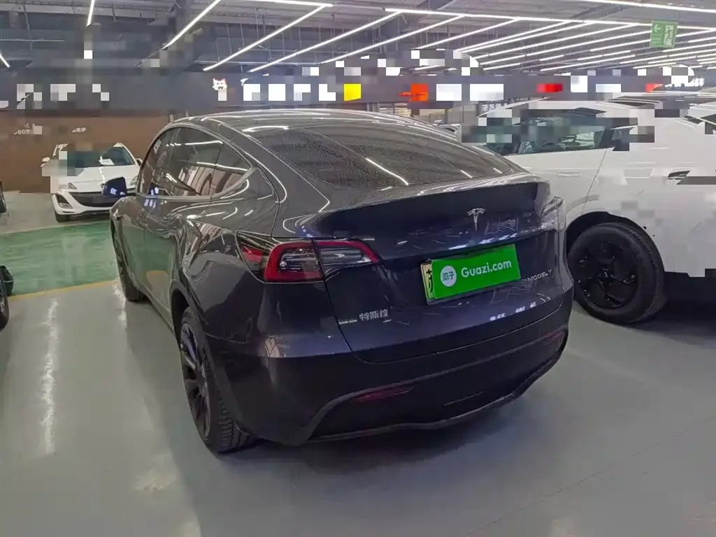 Tesla Model Y 2024 из CN, фото 8
