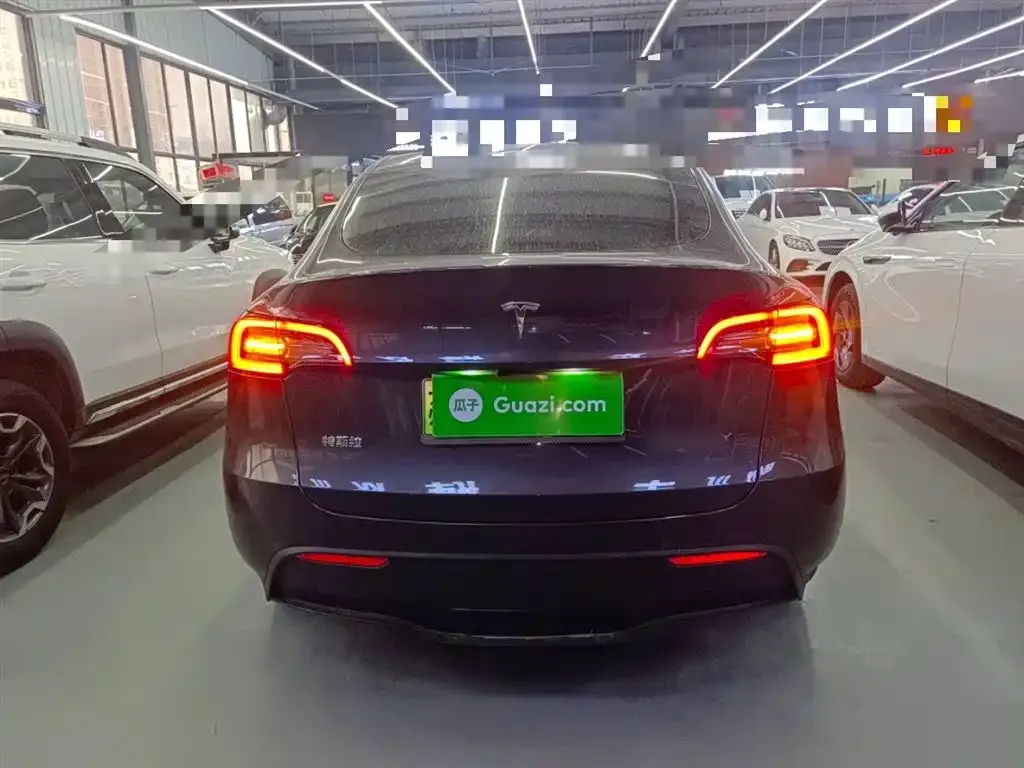 Tesla Model Y 2024 из CN, фото 7