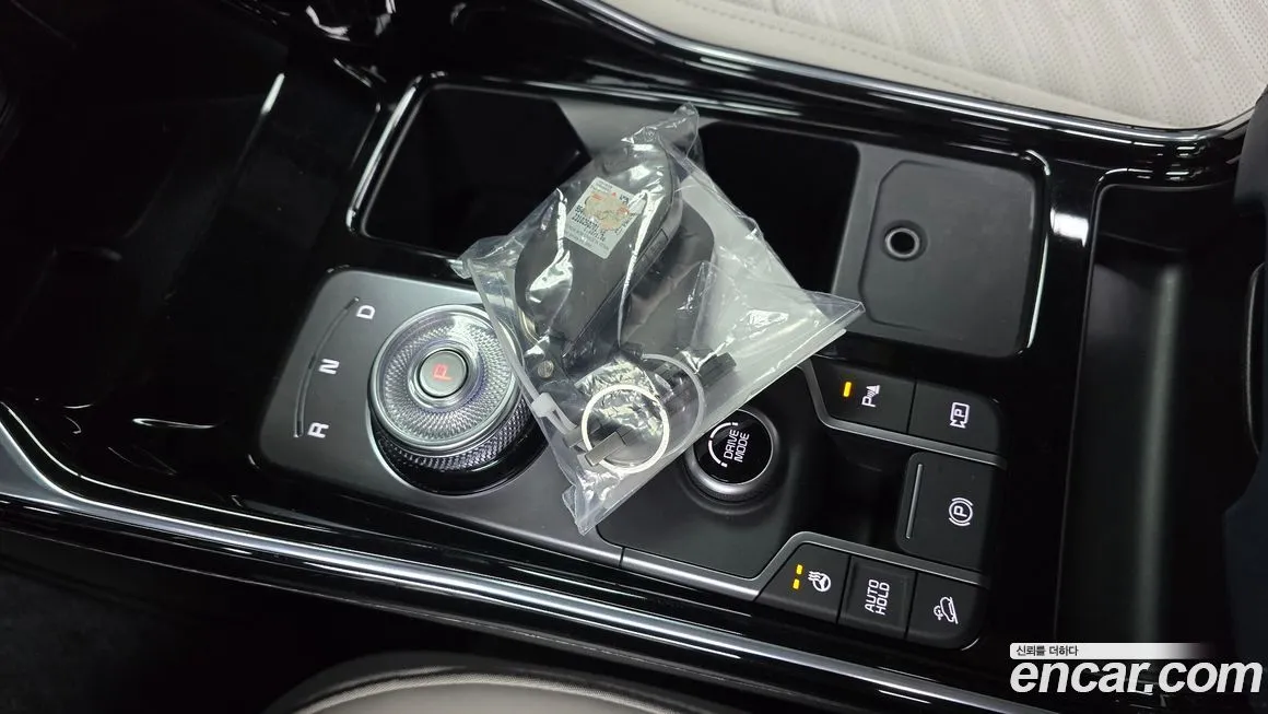 Kia Sorento — фото 10