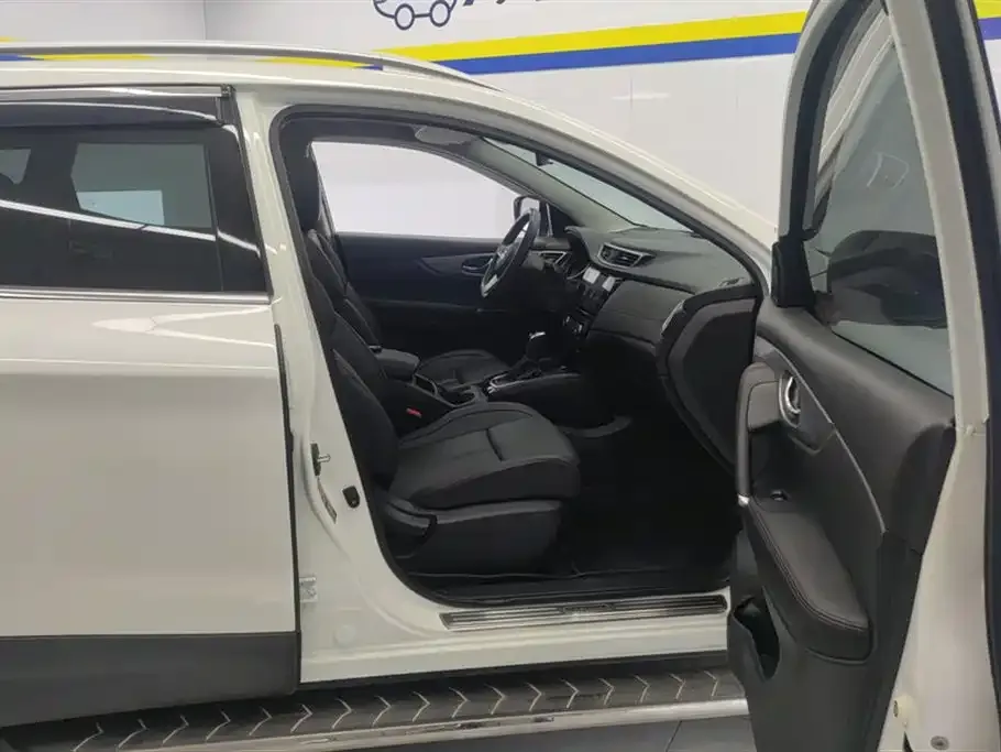 Nissan Qashqai 2022 из CN, фото 4